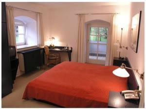 Haus Rufinus Am Kloster Seeon Экстерьер фото